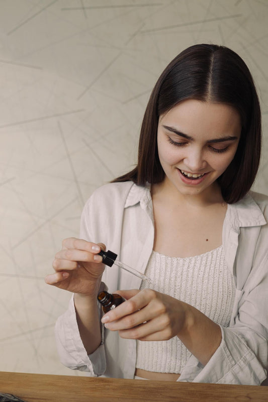 Face Serums: Why They’re a Must in Your Skincare Routine